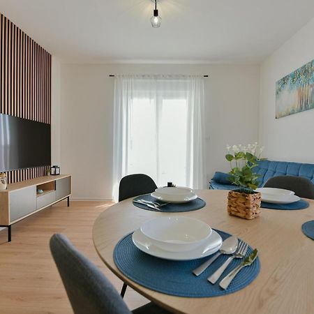 Apartments Noa Sukosan Exterior photo